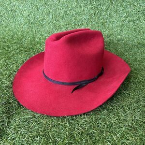 Vtg Wrangler Riata Rodeo Queen Hat 6-7/8 Small Western Cowboy Hat Red Wool USA